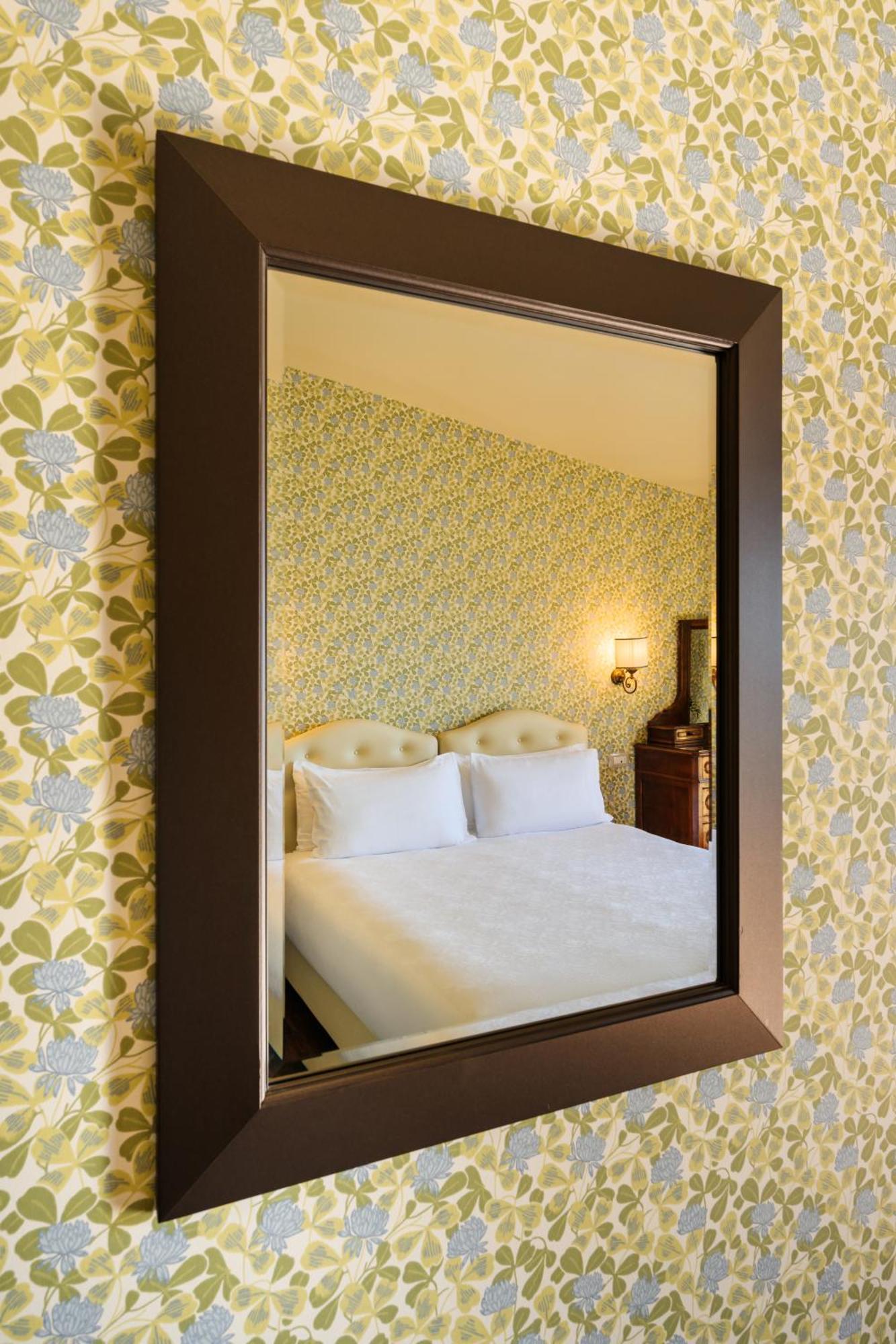 Hotel Royal Victoria, By R Collection Hotels Varenna Exterior photo